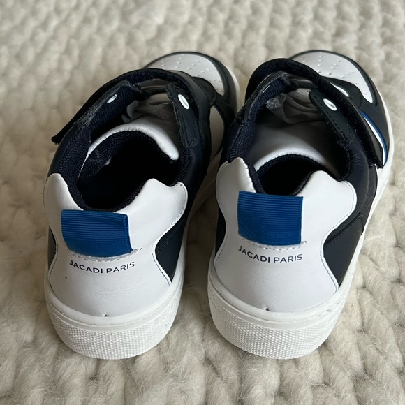 Jacadi size EU30 (US 12) brand new never worn sneakers - Picture 2 of 5
